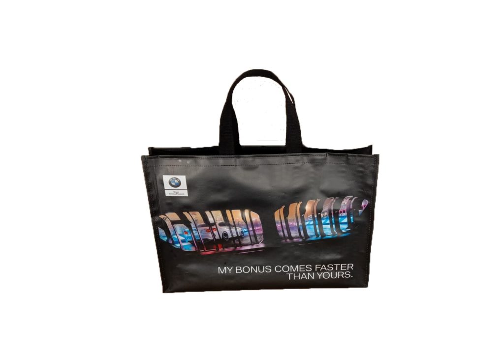 กระเป๋ากระสอบ เย็บกุ๊น Shopping Bag กระเป๋ากระสอบ เย็บกุ๊น Shopping Bag