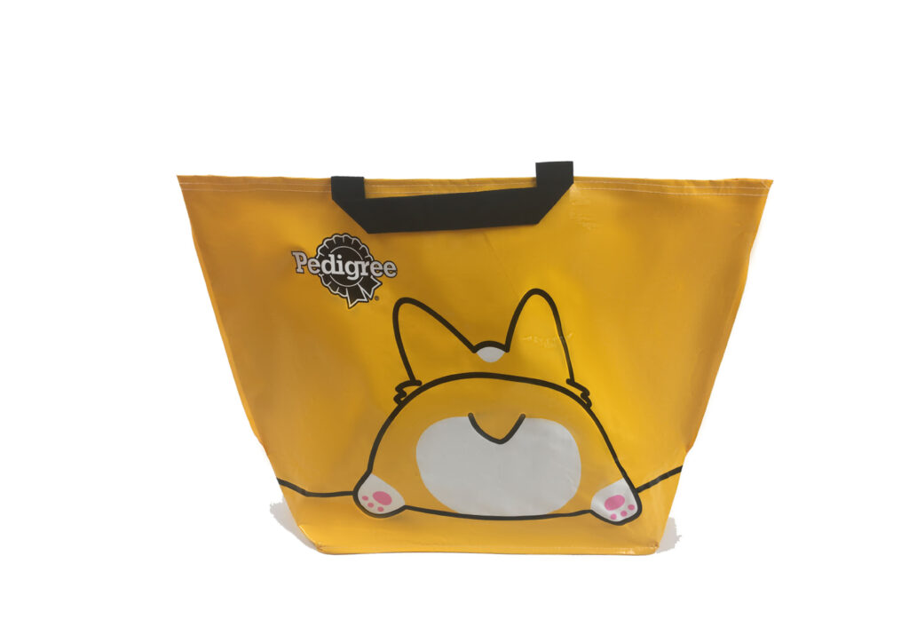 กะเป๋าทรงคางหมู Pedigree สีสวยคมชัด กะเป๋าทรงคางหมู Pedigree สีสวยคมชัด